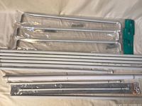 Overview of packaged small rods and loose long curtain rods