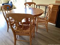 Table and four chairs overview