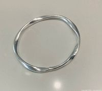 Full view of twisted sterling silver bangle