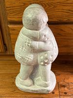 Front view showing entire sculpture and finish