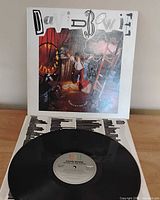 Front jacket, vinyl record, lyric inner sleeve