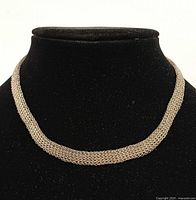 Necklace displayed on bust front view