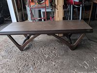 full view of coffee table top and base