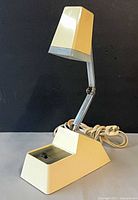Lamp fully extended showing overall design