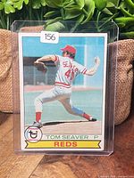 Front view of 1978 Topps Tom Seaver #100 card