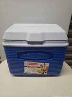 Front view showing Rubbermaid logo and Victory label