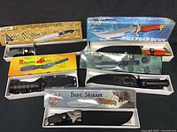 Overview of all five boxed knives