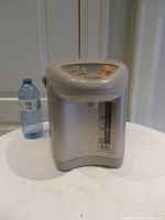 Front view showing body and water-level gauge