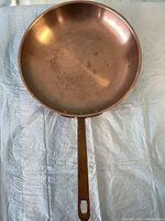 Top view showing stainless interior of pan