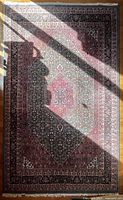 Full view of rug showing overall pattern and size