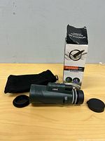 Monocular with pouch, caps and box full view