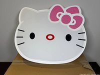 Front view of Hello Kitty LED light