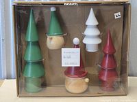 Boxed set of five wood Christmas decor pieces