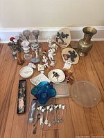 Full lot overview showing variety of decor, glass, metal and ceramic items