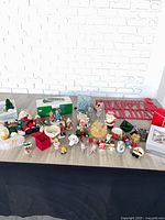 Table overview of all Christmas items