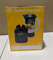Front of Toastmaster blender retail box