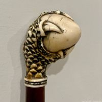 Close-up of claw handle right side