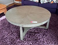 Top view showing radial veneer pattern and overall surface condition