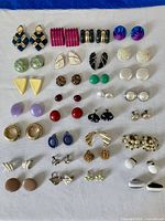 Overview of all 31 pairs arranged on cloth