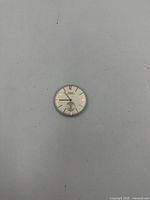 Single round white dial movement