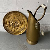 Plate and scuttle together