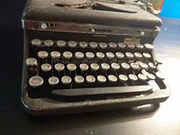 Front view showing keyboard and body