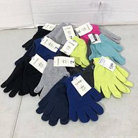 Assorted color George adult knit gloves with tags