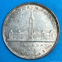 Reverse of 1939 Canadian dollar showing Parliament Buildings