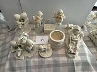 Full lot overview on checked cloth backdrop