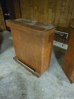 Rectangular bar section front and side view