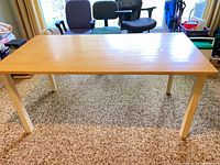 Dining table front view assembled