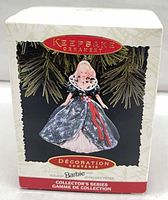 Front of box showing image of 1995 Holiday Barbie ornament