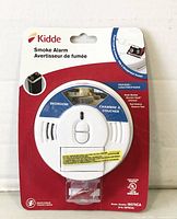 Front of sealed Kidde i9070CA smoke alarm package