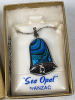 Pendant necklace in box, close-up