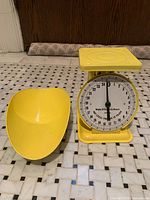 Scale disassembled showing body and separate tray