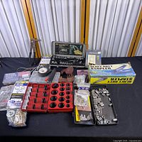 Overview of all items on table