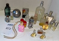 Group shot showing all snuff bottles and fragrance items