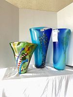 Three vases side by side showing size and colour
