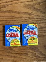 Front of two sealed 1986 Topps MLB wax packs