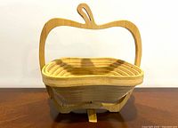 Basket assembled showing apple shape and handle