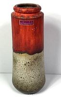 Front view of Scheurich fat lava vase displaying label and color transition
