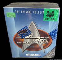 Front view of sealed Skybox Season 5 TNG wax box