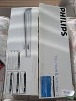 Retail box showing Philips branding and product image