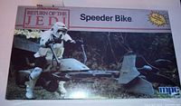 Front of sealed MPC Speeder Bike model kit box
