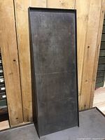 Single tray front view showing size and three flanges