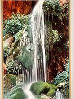 Close-up of central waterfall portion of photograph showing image detail and color