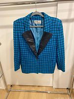 Front view of Raffinati blazer on hanger