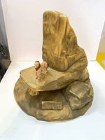 Full view of resin Pride Rock popcorn bowl with Mufasa figure