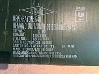 Box end showing Zellers branding, SKU, description 7.5' Oregon Pine Tree