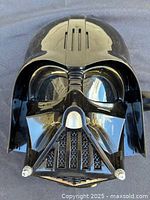 Front view of Darth Vader mask